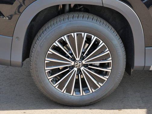 2025 Volkswagen Tiguan 2.0T S 4MOTION