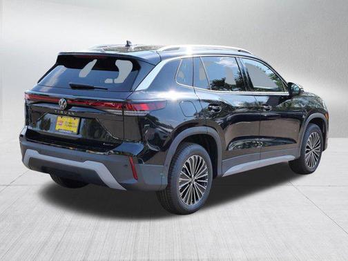 2025 Volkswagen Tiguan 2.0T S 4MOTION