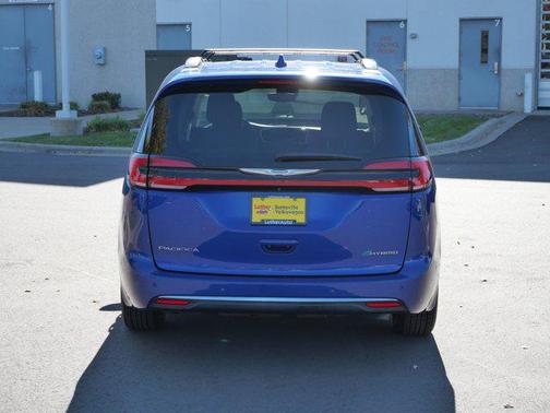 2021 Chrysler Pacifica Hybrid Touring L