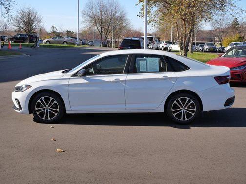 2025 Volkswagen Jetta 1.5T Sport