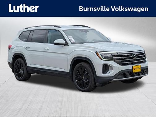 Pure White 2024 Volkswagen Atlas 2.0T SE w/Technology 4MOTION
