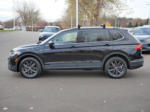 2022 Volkswagen Tiguan 2.0T SE 4MOTION