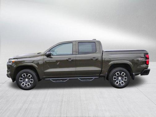 Harvest Bronze Metallic 2023 Chevrolet Colorado LT
