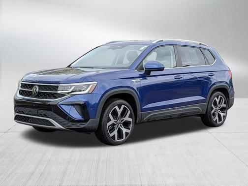 Dusk Blue Metallic 2023 Volkswagen Taos 1.5T SEL