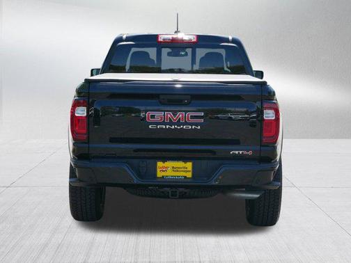 2024 GMC Canyon Base