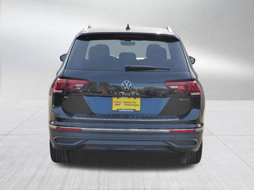 2023 Volkswagen Tiguan 2.0T SE 4MOTION