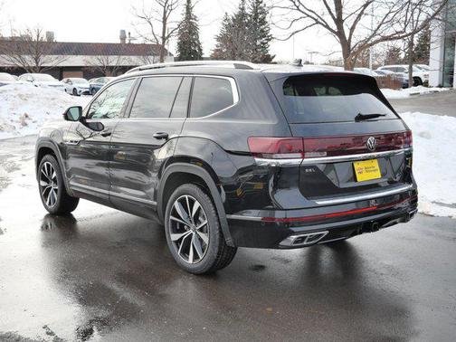 2026 Volkswagen Atlas 2.0T SEL Premium R-Line 4MOTION