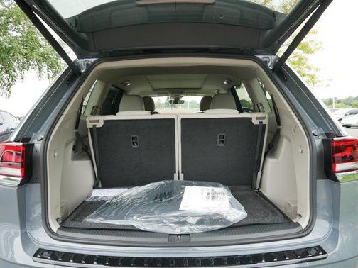 2026 Volkswagen Atlas 2.0T SEL Premium R-Line 4MOTION