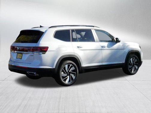2026 Volkswagen Atlas 2.0T SE w/Technology 4MOTION
