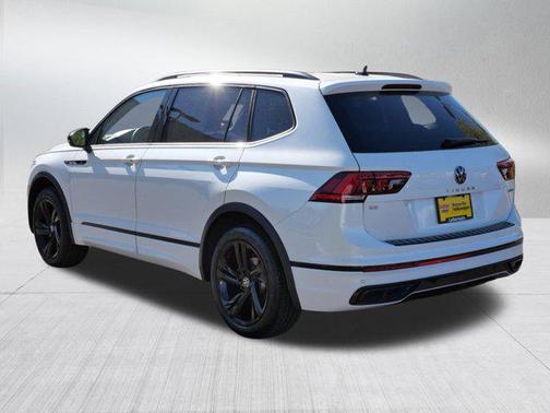 2024 Volkswagen Tiguan 2.0T SE R-Line Black 4MOTION