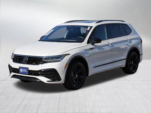 2024 Volkswagen Tiguan 2.0T SE R-Line Black 4MOTION