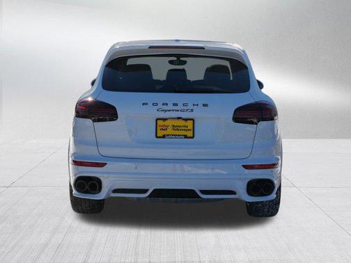 2017 Porsche Cayenne GTS