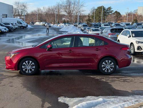2022 Toyota Corolla Hybrid LE