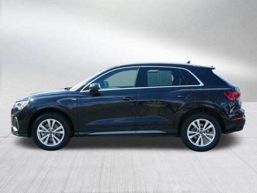 2023 Audi Q3 Premium 45 TFSI S line quattro Tiptronic