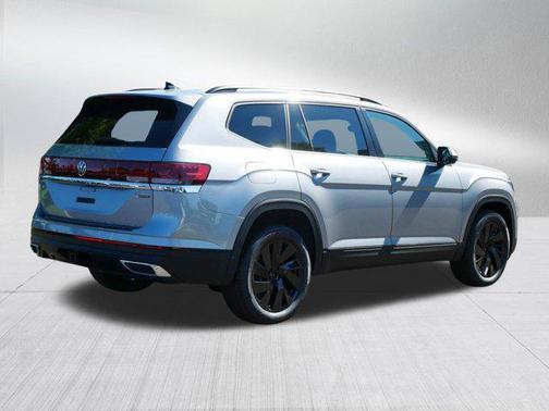2026 Volkswagen Atlas 2.0T SE w/Technology 4MOTION