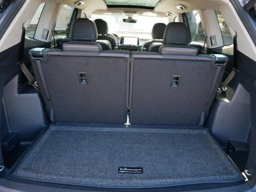 2026 Volkswagen Atlas 2.0T SE w/Technology 4MOTION