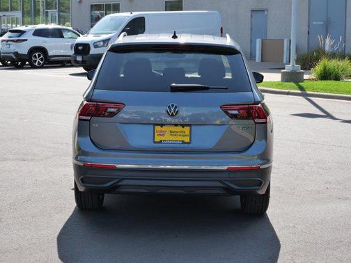 2024 Volkswagen Tiguan 2.0T SE 4MOTION