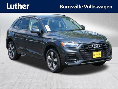 2024 Audi Q5 40 Premium Plus