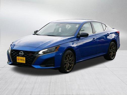 2025 Nissan Altima SR AWD