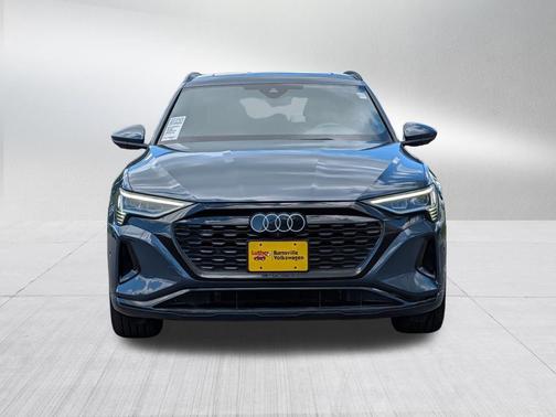 Plasma Blue Metallic 2024 Audi Q8 e-tron Premium Plus