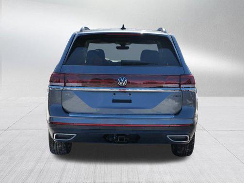 2024 Volkswagen Atlas 2.0T SE w/Technology 4MOTION