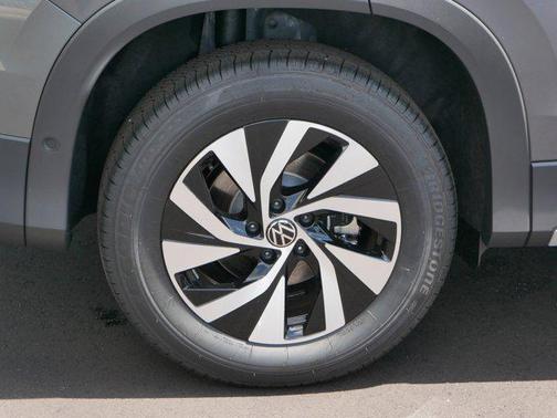 2025 Volkswagen Tiguan 2.0T S 4MOTION