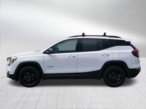 2022 GMC Terrain AWD AT4