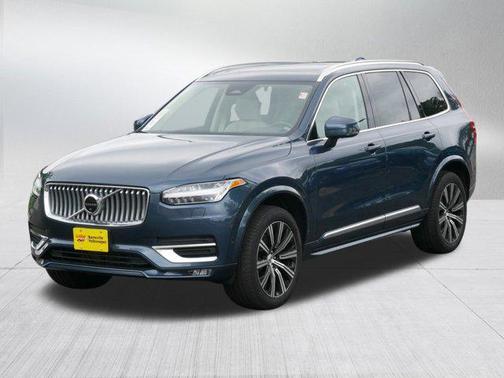 2023 Volvo XC90 B6 Plus 7-Seater