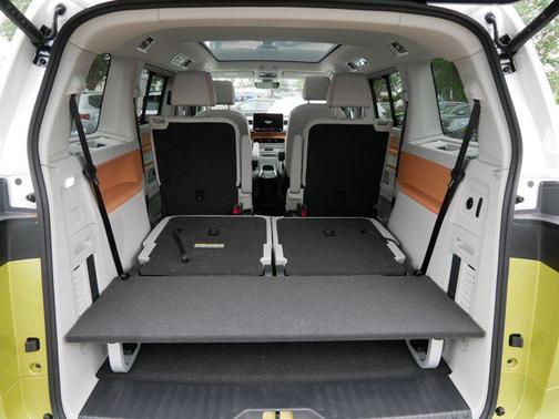 2025 Volkswagen ID. Buzz Pro S Plus with 4MOTION