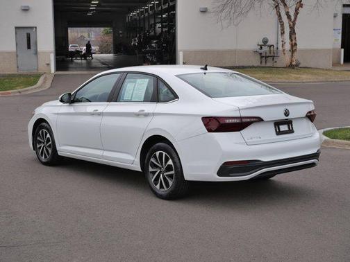 Pure White 2024 Volkswagen Jetta 1.5T S