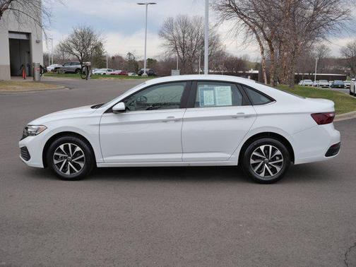 Pure White 2024 Volkswagen Jetta 1.5T S