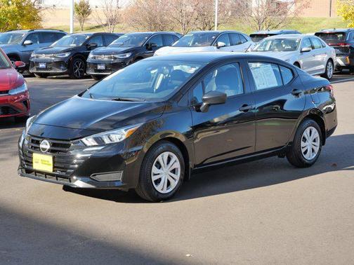 2024 Nissan Versa 1.6 S
