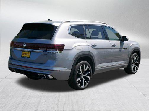 2025 Volkswagen Atlas 2.0T SEL Premium R-Line 4MOTION