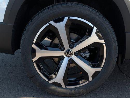 Pure White 2026 Volkswagen Taos SEL