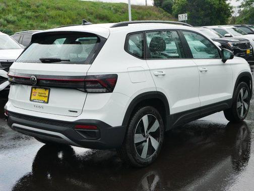 2025 Volkswagen Taos 1.5T S