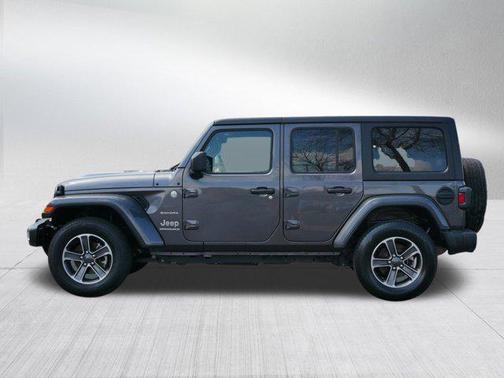 2023 Jeep Wrangler 4-Door Sahara 4x4