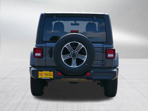 2023 Jeep Wrangler 4-Door Sahara 4x4