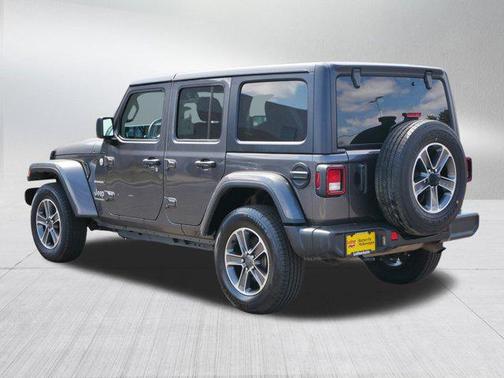 2023 Jeep Wrangler 4-Door Sahara 4x4