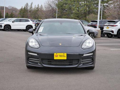 2014 Porsche Panamera 4
