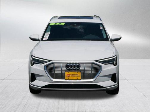 2021 Audi e-tron Premium