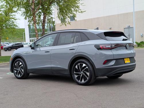 Moonstone Gray 2022 Volkswagen ID.4 Pro S