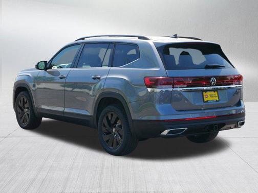 2025 Volkswagen Atlas 2.0T SE w/Technology 4MOTION