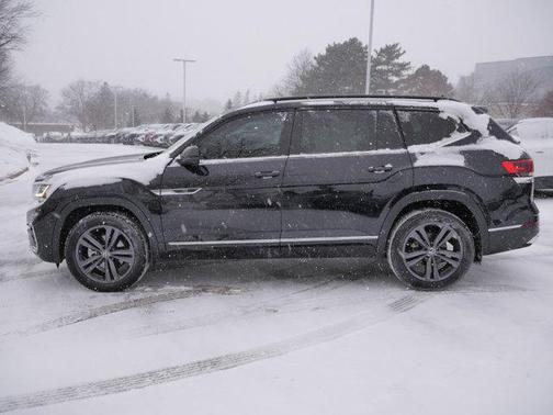 2021 Volkswagen Atlas 3.6L SE w/Technology