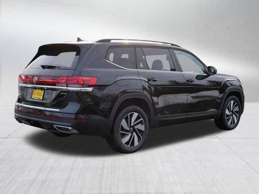 2026 Volkswagen Atlas 2.0T SE w/Technology 4MOTION