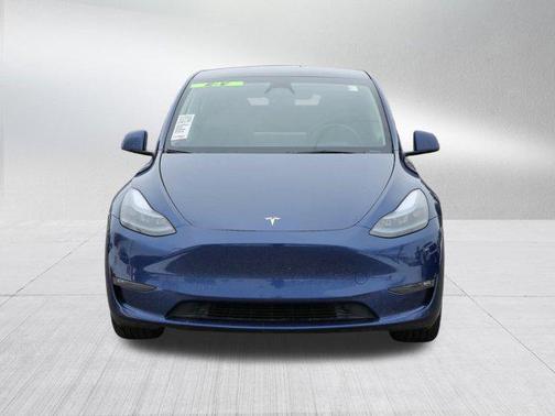 2024 Tesla Model Y Long Range Dual Motor All-Wheel Drive