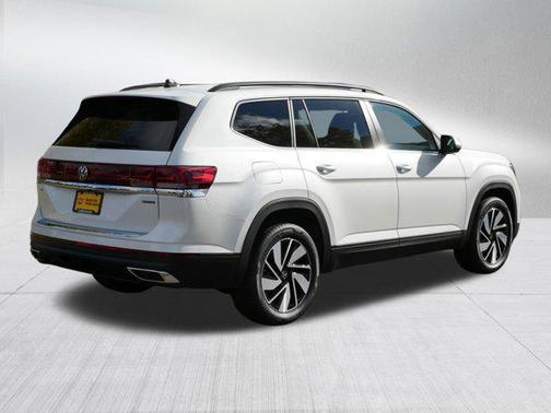 2026 Volkswagen Atlas 2.0T SE w/Technology 4MOTION