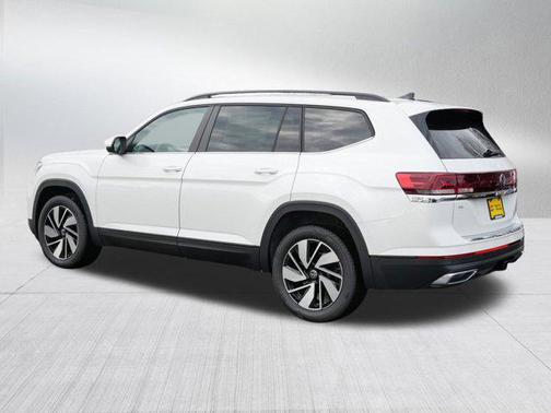 2026 Volkswagen Atlas 2.0T SE w/Technology 4MOTION