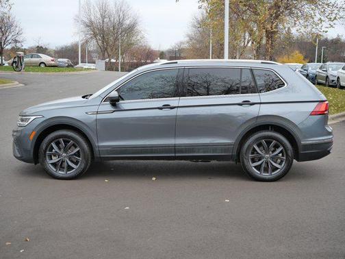 2022 Volkswagen Tiguan 2.0T SE 4MOTION