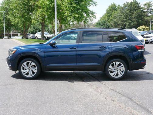 2022 Volkswagen Atlas 3.6L SE w/Technology