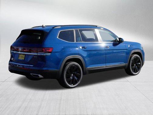 2026 Volkswagen Atlas 2.0T SE w/Technology 4MOTION